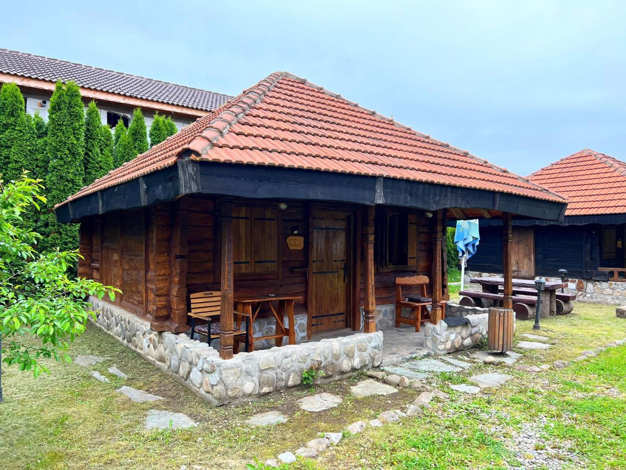 Satul Traditional รุนกู ห้อง รูปภาพ